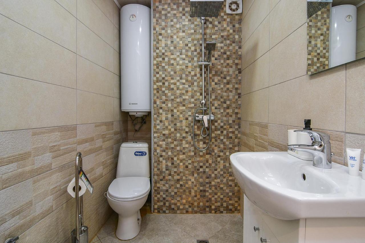 Small Studio On Budget In The Heart Of City Várna Kültér fotó